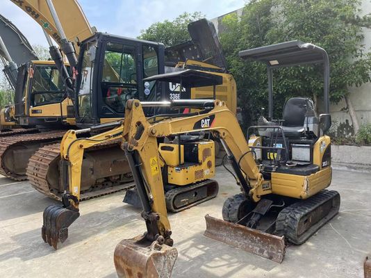 Caterpillar 301.5CR Gebrauchtbagger Mini Größe mit Originalfarbe
