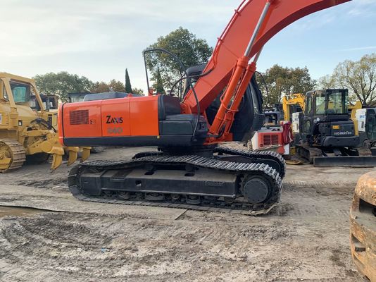 Gebrauchtes Hitachi ZX240HG Crawler Hydraulikbagger Farbe neu streichen
