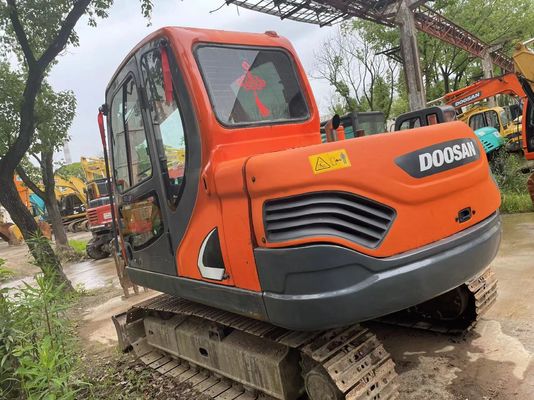 Doosan DX75-9C Gebraucht Mini Bagger 2017 Jahr Sichtbarkeit und Sicherheit