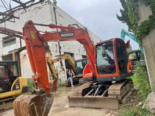 Doosan DX75-9C Gebraucht Mini Bagger 2017 Jahr Sichtbarkeit und Sicherheit