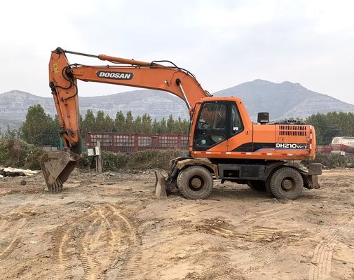 Originalfarbe Gebraucht Doosan DH210W-7 Radbagger in gutem Zustand/Braucht Doosan Radbagger zum Verkauf