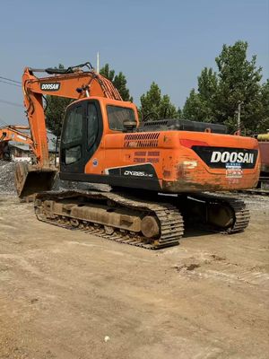 Originalfarbe Gebraucht Doosan DX225LC-9C Crawler Bagger in ausgezeichnetem Zustand