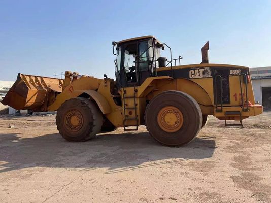 Gebrauchtes Caterpillar 980G-Lader mit Rädern Einfacher Betrieb in gutem Zustand