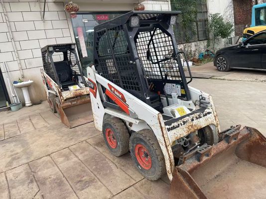 Originalfarbe Verwendet Bodcat S70 Schiebe-Steuerlader Kraftstoffeffizienz Stabiler Betrieb