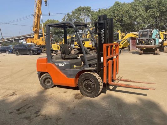 5 Tonnen Toyota 7FD50 Gebraucht Gabelstapler Einfacher Betrieb Gebraucht Gabelstapler