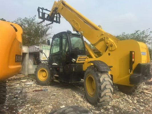 Originalfarbe Gebraucht Teleskop Handler XCMG XT680-170 Stabiler Betrieb