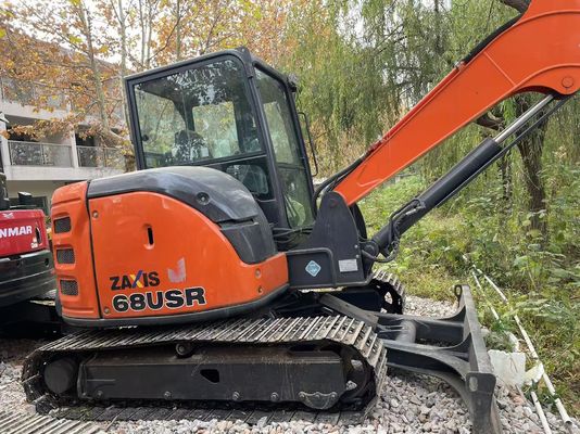 Original Japan Gebraucht Hitachi ZX68USR-5A Crawler Bagger in ausgezeichnetem Zustand