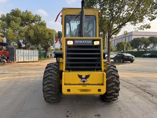 Original Japan Gebraucht Komatsu WA100-1 Radlader im Garten