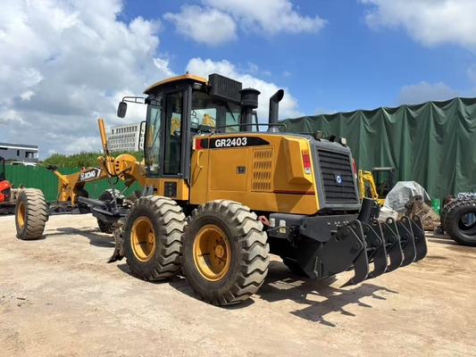 Ausgezeichneter Zustand Gebrauchte XCMG GR2403 Motorgrader mit hydraulischem Aufreißer zu verkaufen