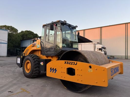 Gebrauchtes XCMG XS223J Einzeltrommel-Verdichter Einfacher Betrieb und guter Zustand